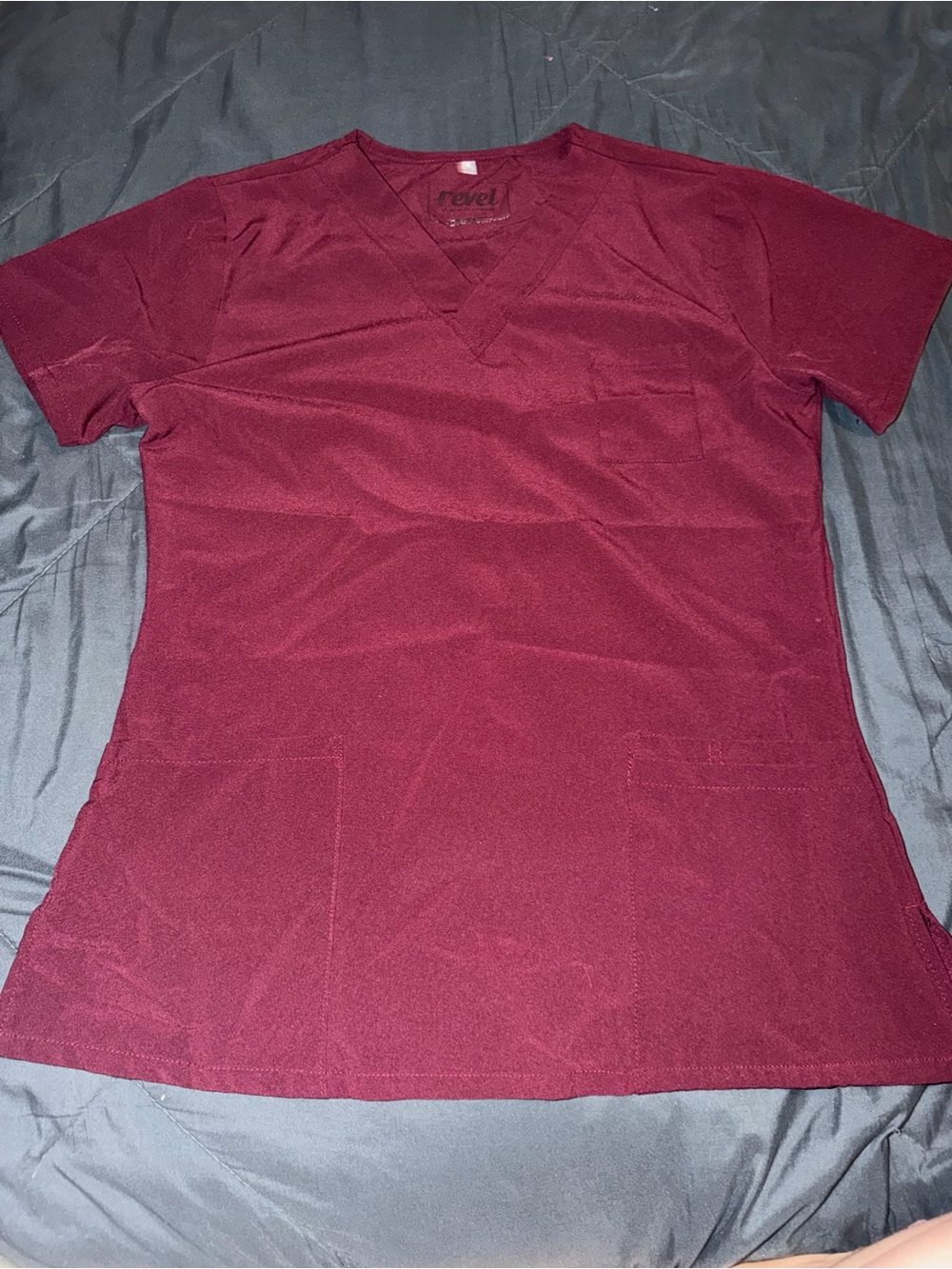 Men's V-Neck Scrub Top - Burgundy